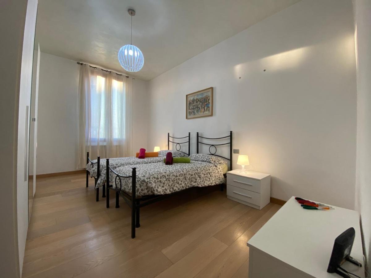 Ca' Santa Marta Apartment Veneza Exterior foto